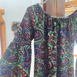 VINTAGE 90’s does 70’s psychedelic bell sleeved tunic.